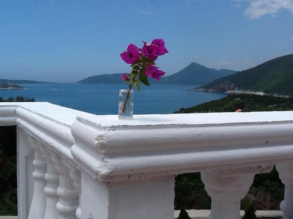 Villa Mirista Luštica Rom bilde